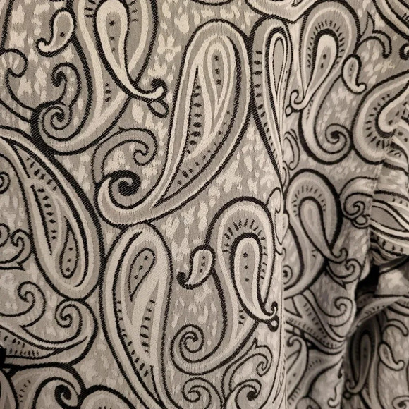 Men's Button Up Shirt by Montique (size M) - Picture 4 of 5